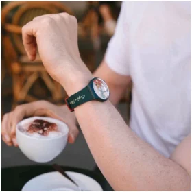 Swatch X Café De Flore für «Not in Paris»